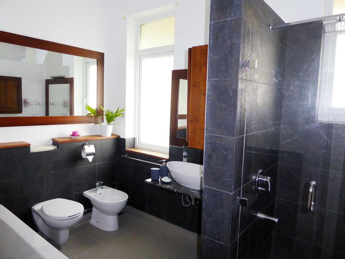 390 Villa Vista Канди Экстерьер фото